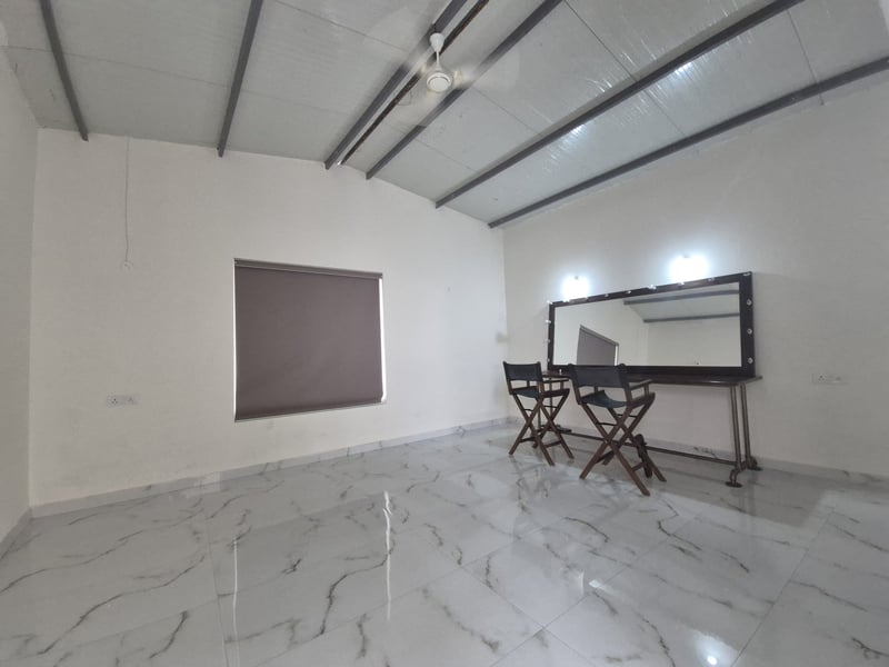 Kettles Studio - Large Format - Sarjapura, Bengaluru