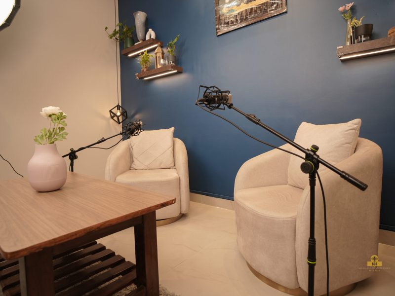 Bengaluru Creative Studio - Podcast Plug N Play - Rajarajeshwari Nagar, Bengaluru