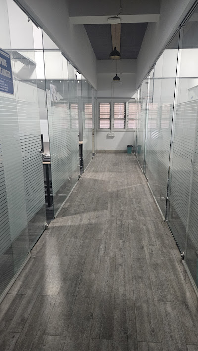 12 Seater Room - Social Coworking Community - Kanakapura, Bengaluru
