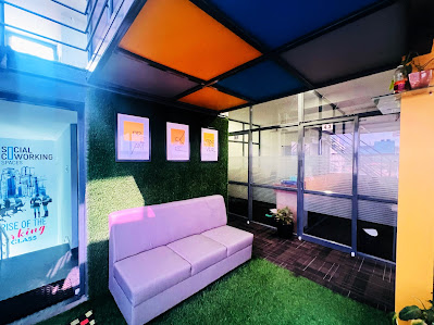 6 Seater Room - Social Coworking Community  - OMBR - Kalyan Nagar, Bengaluru
